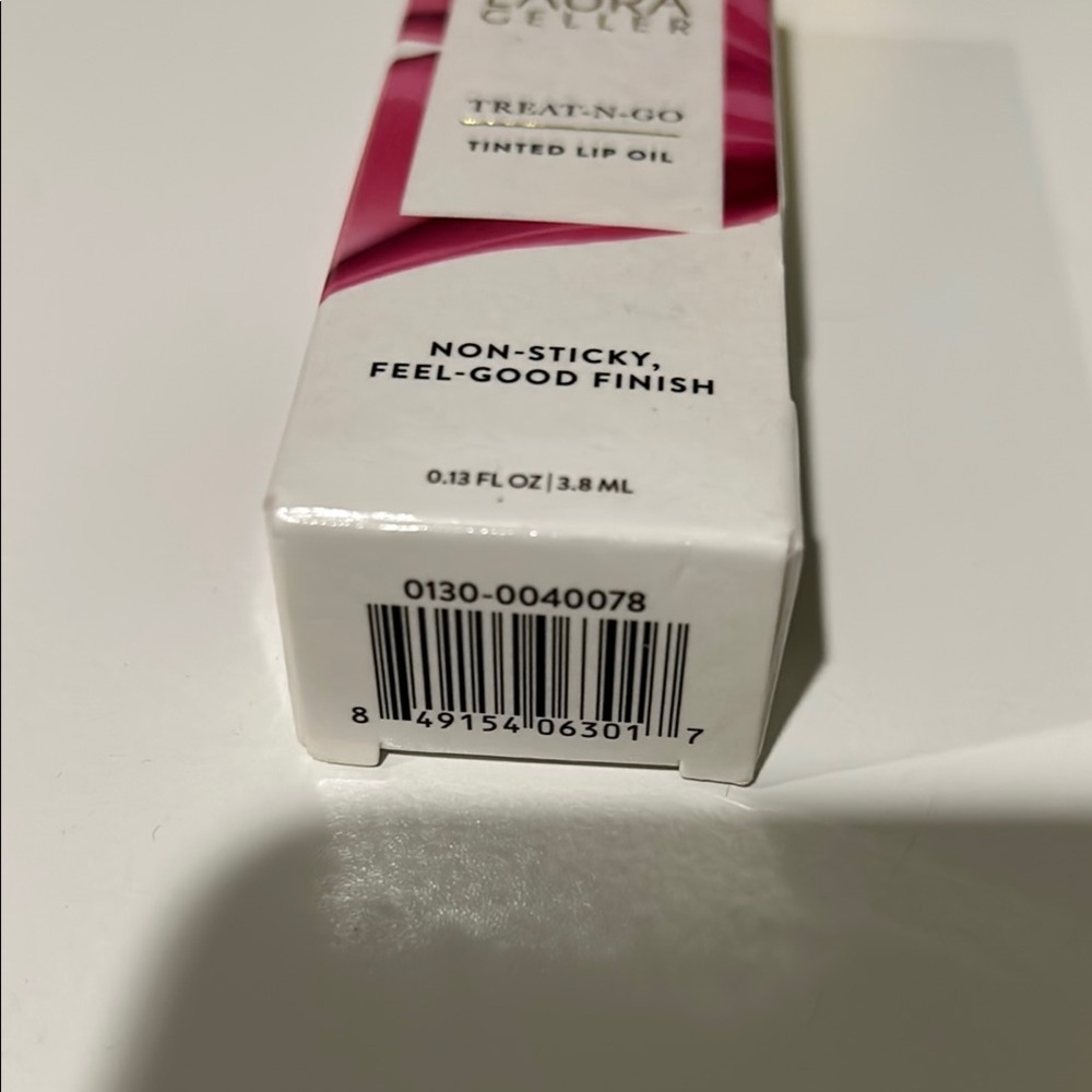 NWT Laura Geller Treat-N-Go Tinted Lip Oil in First Place (Magenta Pink) 3.8mL - Picture 2 of 14